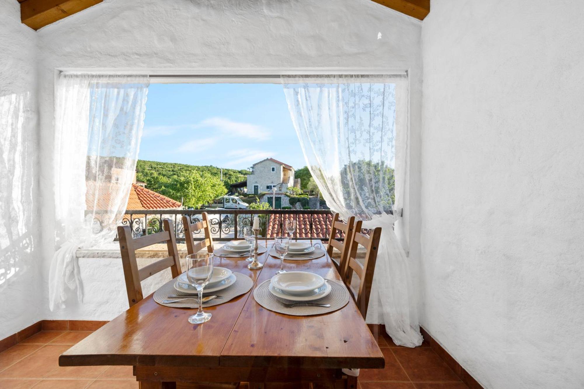 Kalpic Suites & Villa Лозовац Екстериор снимка
