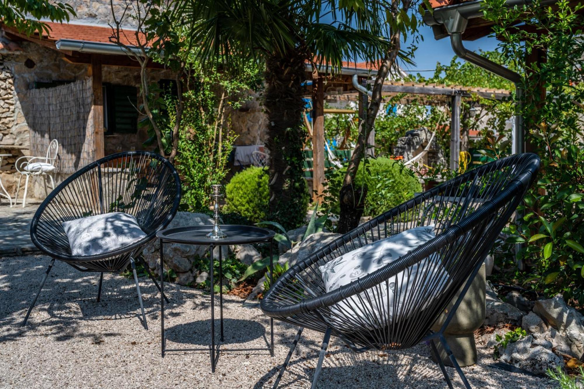 Kalpic Suites & Villa Лозовац Екстериор снимка